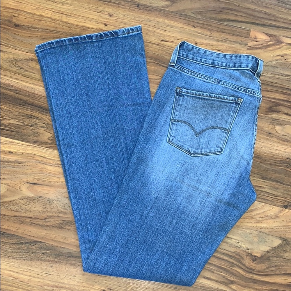 Levi’s 552 Mid Rise Bootcut - Picture 4 of 7